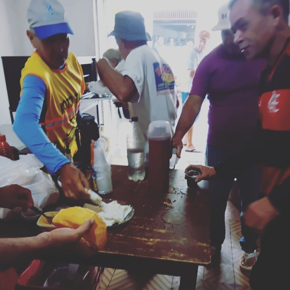 Café Solidário: alimento e acolhimento para quem chega.